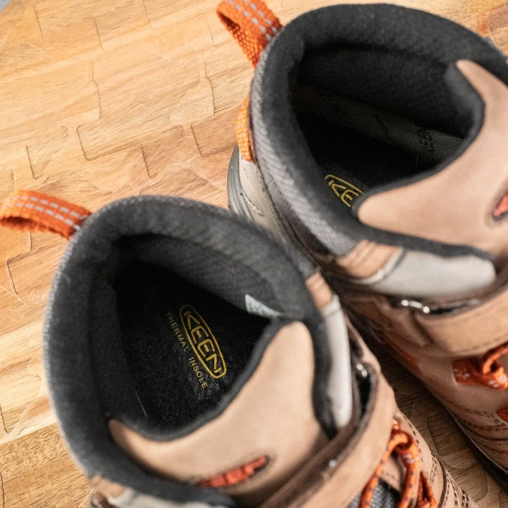 KEEN Z9519‎ Kids Brown Youth Redwood Mid WP Boot Size US 4 EU 36